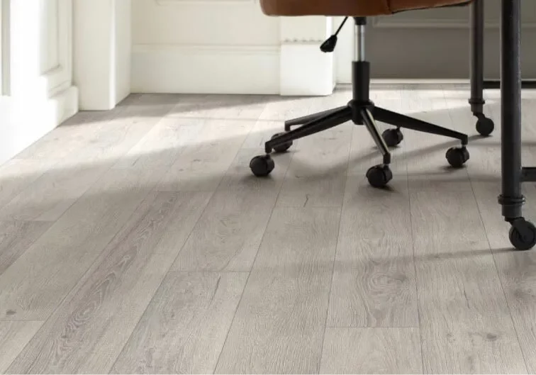 Hardwood flooring | Creative Home Enhancements, Inc.